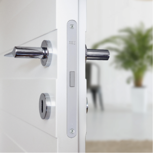 9. Ferramenta porte e finestre